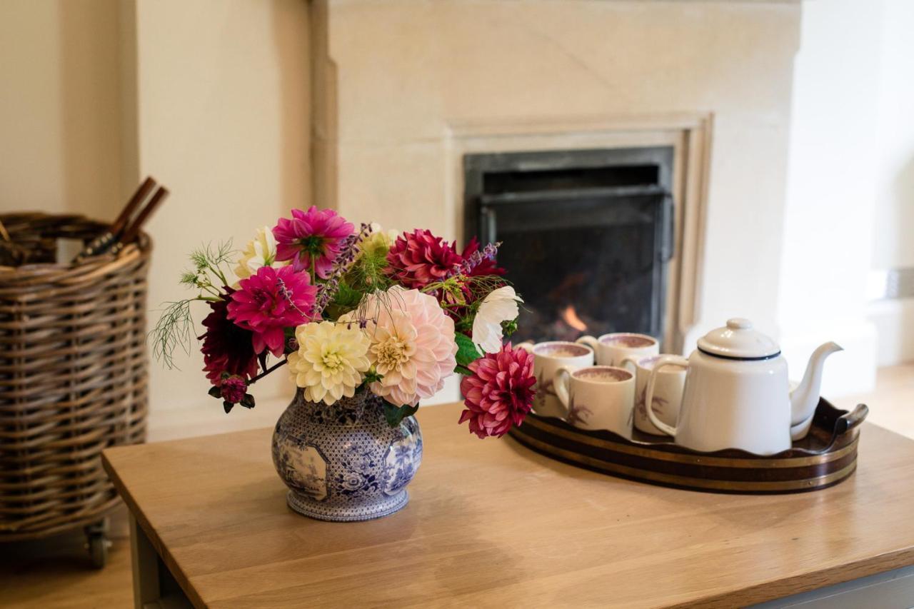Temple Guiting Cottage Exterior foto